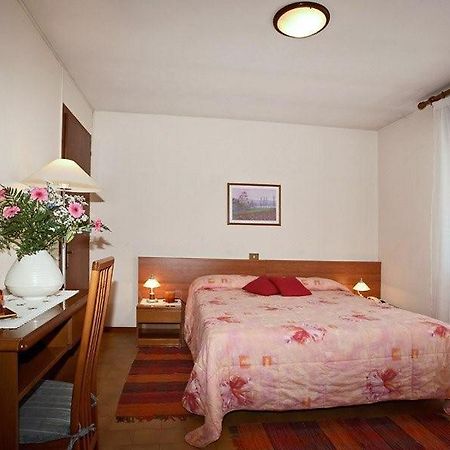 Albergo Miramonti Arta Terme Exterior foto