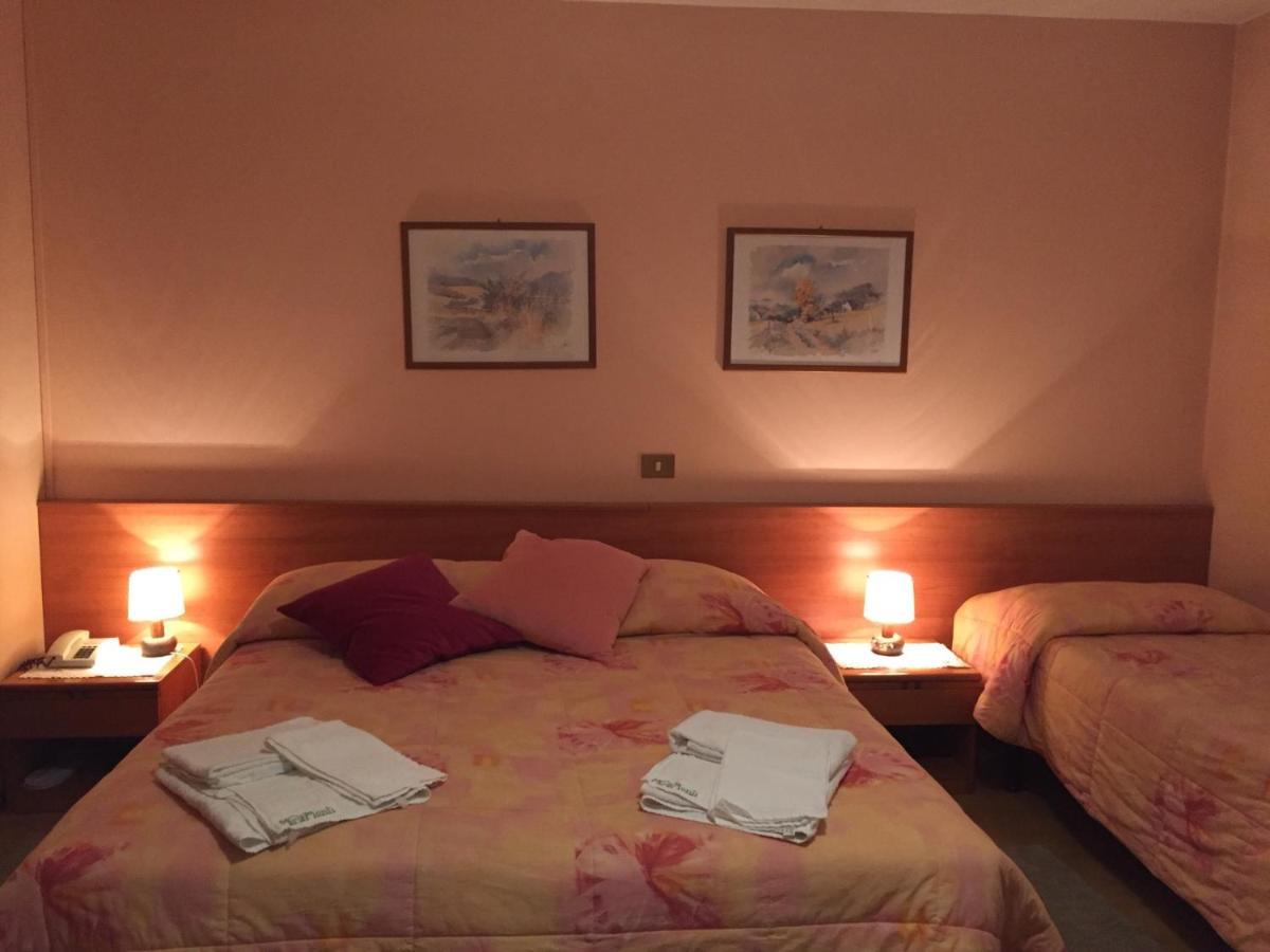 Albergo Miramonti Arta Terme Exterior foto